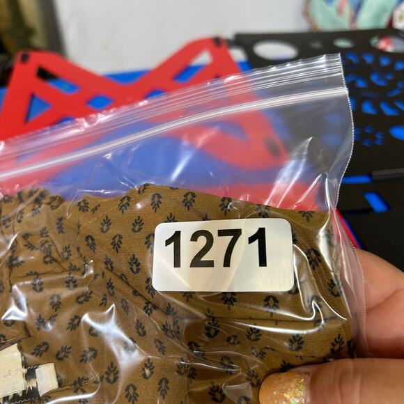 Lily White Brown Tie Neck Sleeveless Estilo Top Blouse Size S - Picture 8 of 8